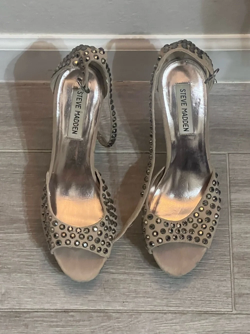 Steve Madden Gold Studded Open-Toe Ankle-Strap Heels - Picture 2 of 6